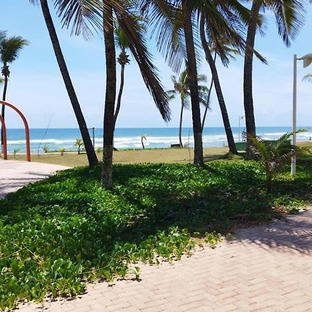 Suspiro Da Bahia Pe Na Areia Villa Salvador Luaran gambar